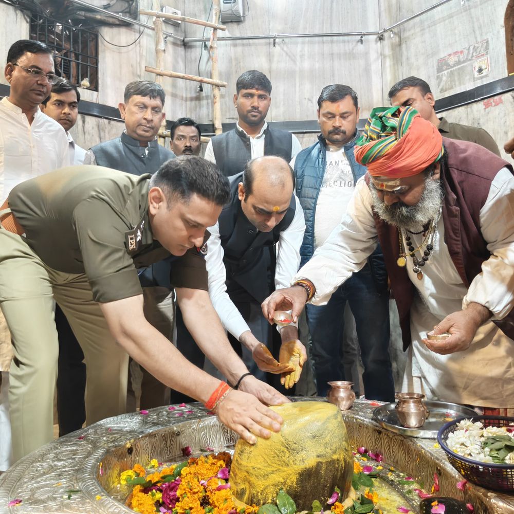 घुइसरनाथ धाम में डीएम-एसपी ने व्यवस्था का जायजा लिया:कहा- महाशिवरात्रि पर श्रद्धालुओं की सुरक्षा प्राथमिकता, सभी व्यवस्थाएं चाक-चौबंद