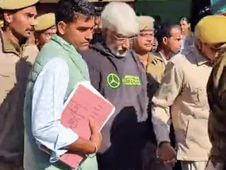 बॉलीवुड डायरेक्टर विक्रम भट्ट की पत्नी श्वेतांभरी को अं​तरिम जमानत:  सुप्रीम कोर्ट ने सुनवाई करते हुए दी अं​तरिम जमानत, मूवी बनाने के नाम पर 30 करोड़ की धोखाधड़ी का मामला – Udaipur News