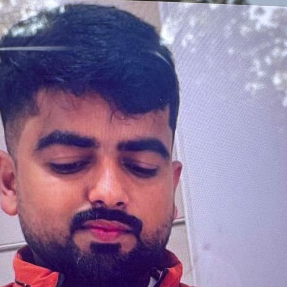 लखनऊ में शादी से लौट रहे युवक की सड़क हादसे:अज्ञात वाहन ने मारी टक्कर, डिलीवरी बॉय की सूचना; पुलिस ने शव को पोस्टमार्टम के लिए भेजा