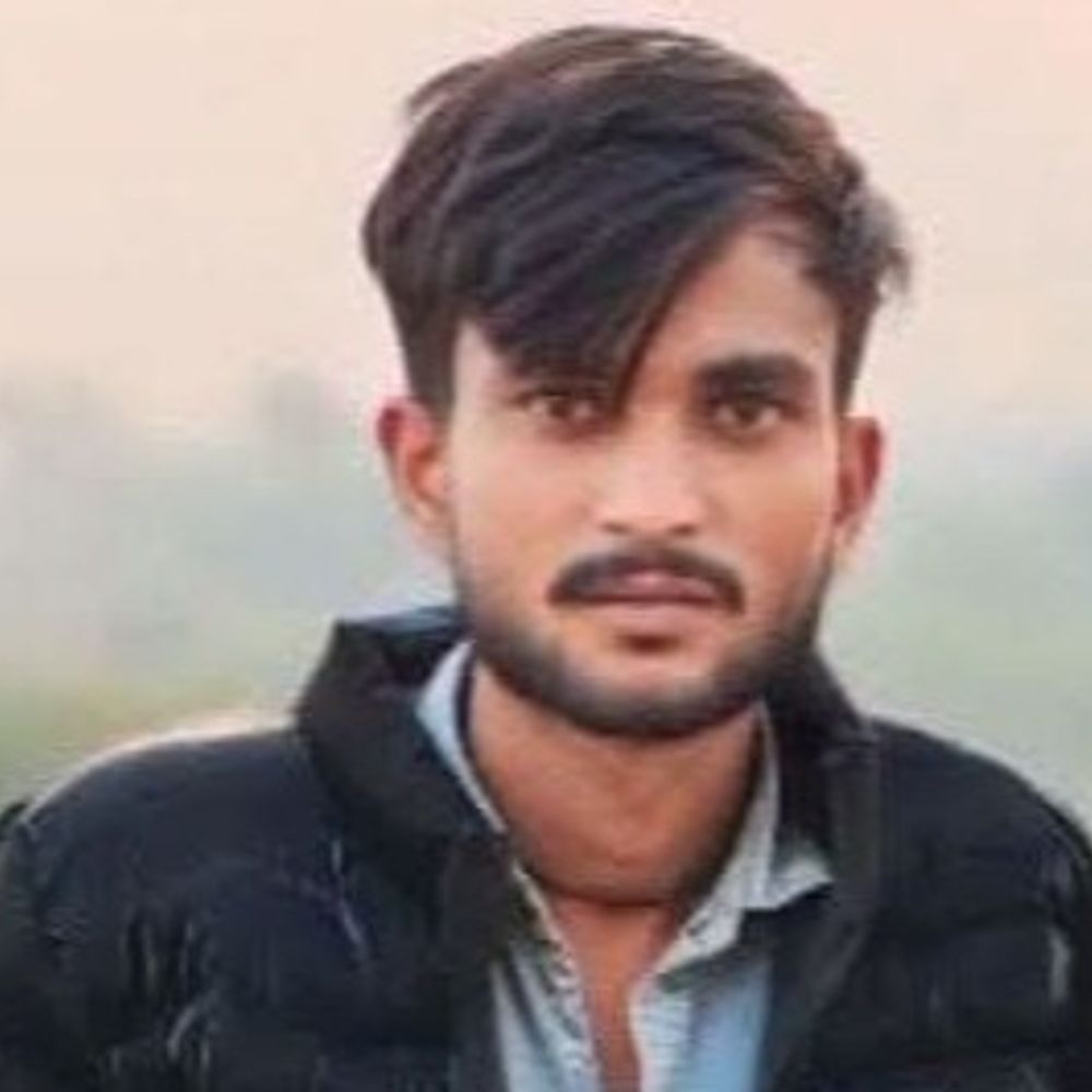 झांसी में पूर्व जिला पंचायत सदस्य के बेटे की हत्या:खेत पर पानी लगाने गया था, तीन हमलावरों ने मारी गोली