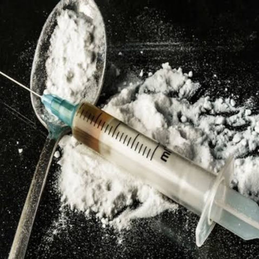 DRI ने लखनऊ में पकड़ी 10.4 करोड़ हेरोइन:नेपाल रूट से दिल्ली NCR में सप्लाई के लिए बस से ले जा रहा आरोपी गिरफ्तार