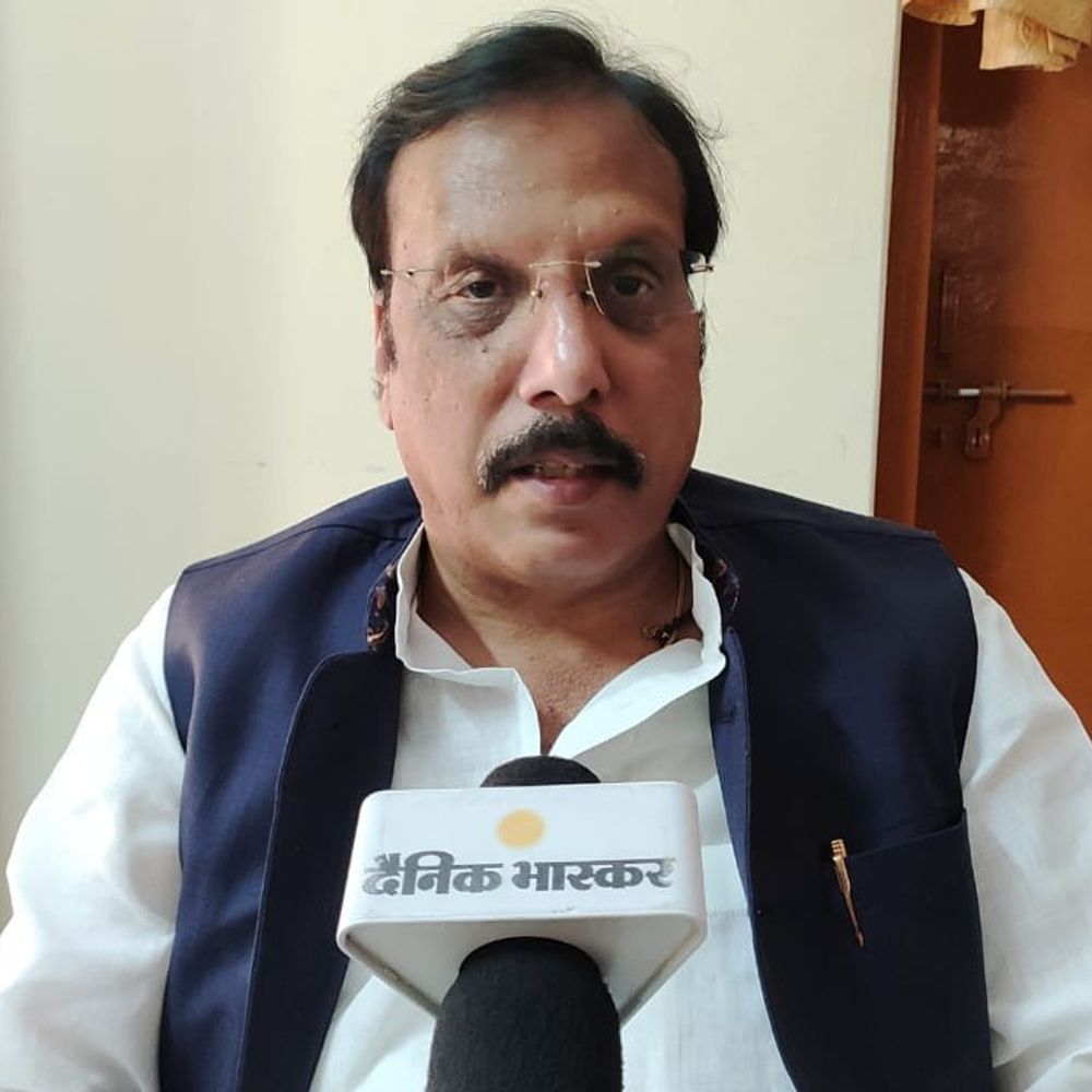 घोसी सांसद ने मऊ के लिए सीधी ट्रेनें मांगी:लोकमान्य तिलक एक्सप्रेस को प्रतिदिन चलाने की अपील की