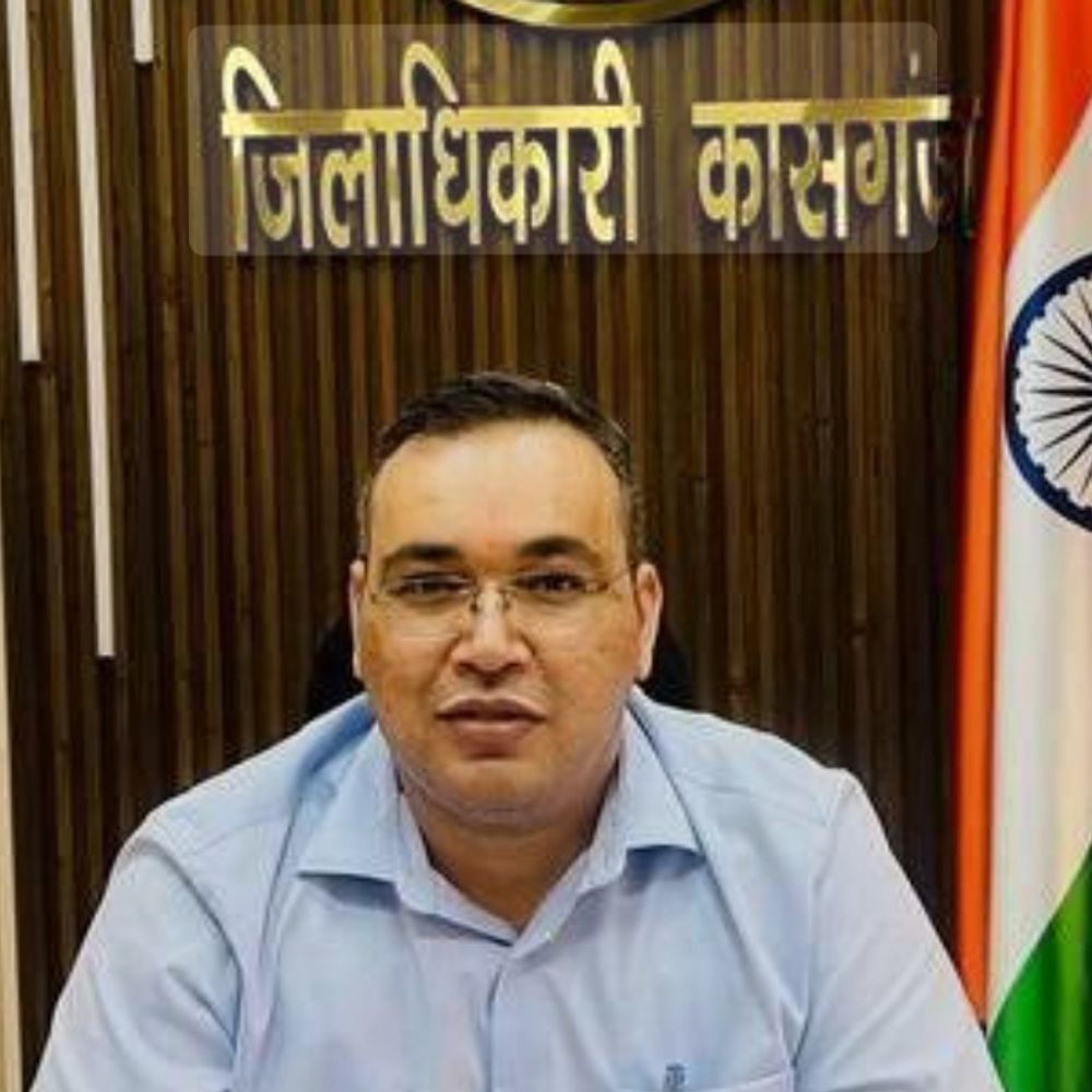 कासगंज में 40 हजार परीक्षार्थी देंगे बोर्ड परीक्षा:64 केंद्रों पर नकलविहीन परीक्षा के लिए DM ने दिए निर्देश