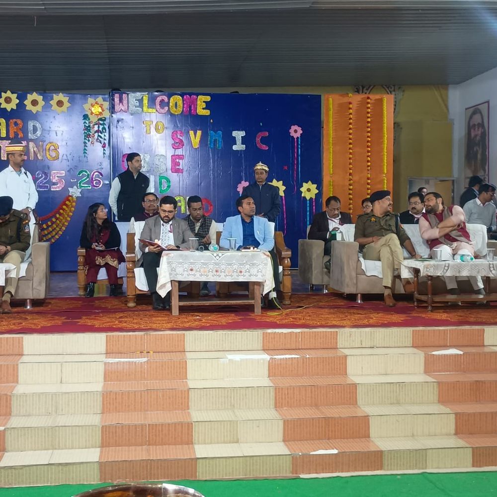 यूपी बोर्ड परीक्षा 18 फरवरी से, प्रशासन सख्त:डीएम ने दिए नकलविहीन परीक्षा कराने के निर्देश, 122 केंद्र बने