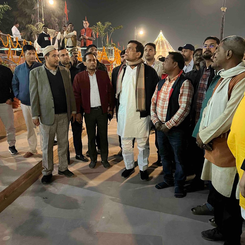 मंत्री एके शर्मा ने मऊ महादेव घाट का निरीक्षण किया:शनिवार को नव निर्मित घाट का करेंगे लोकार्पण, तैयारियों का जायजा लिया