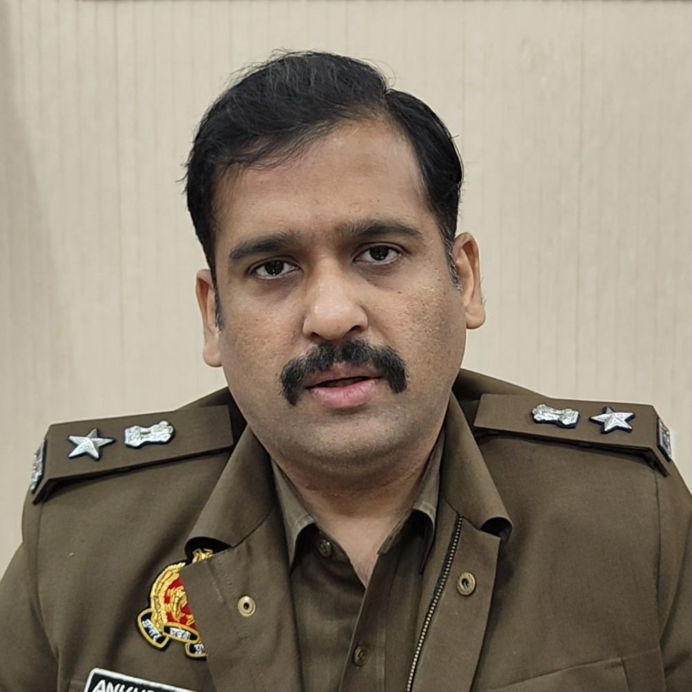 सीतापुर में 56 नए अपराधियों की खुली हिस्ट्रीशीट:पुलिस करेगी निगरानी, अपराध पर लगाम लगाने की पहल