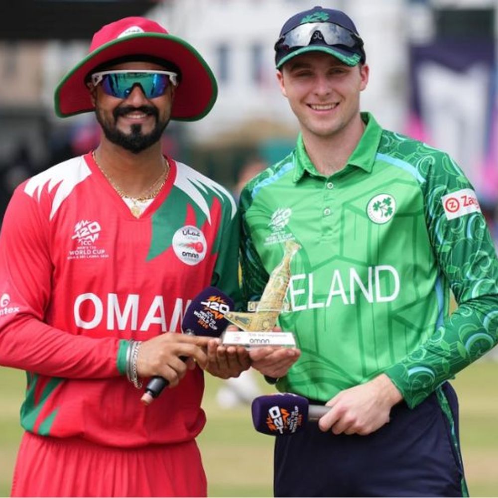टी-20 वर्ल्डकप, ओमान ने टॉस जीतकर बॉलिंग चुनी:आयरलैंड का दूसरा विकेट गिरा, टिम के बाद रॉस आउट, दोनों विकेट शकील अहमद ने लिए