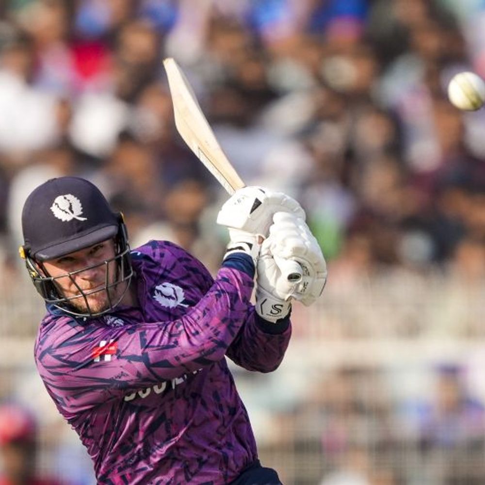 टी-20 वर्ल्डकप-स्कॉटलैंड ने इंग्लैंड को 153 रन का टारगेट दिया:कप्तान रिची ने 49 रन बनाए, रशीद ने 3 विकेट लिए