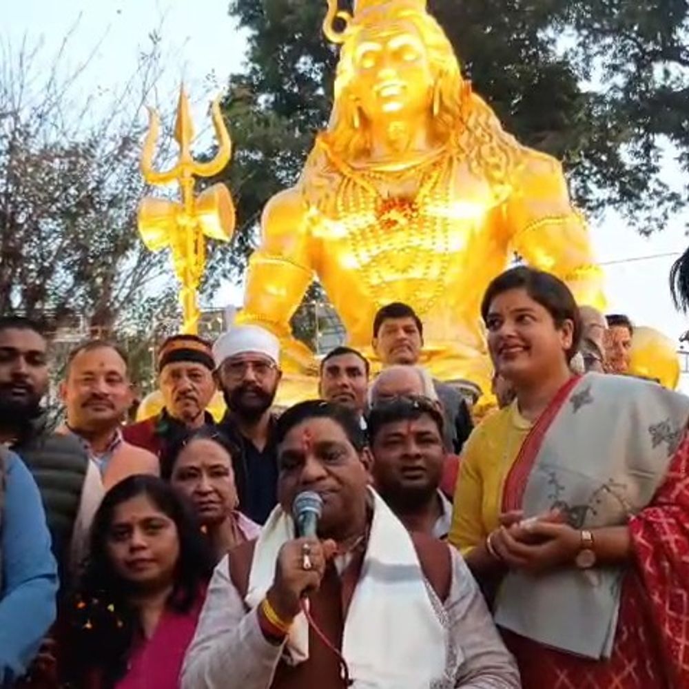 बरेली कैंट गोल चौक पर शिव प्रतिमा स्थापित:धार्मिक आस्था के साथ सौंदर्यीकरण को मिला बढ़ावा