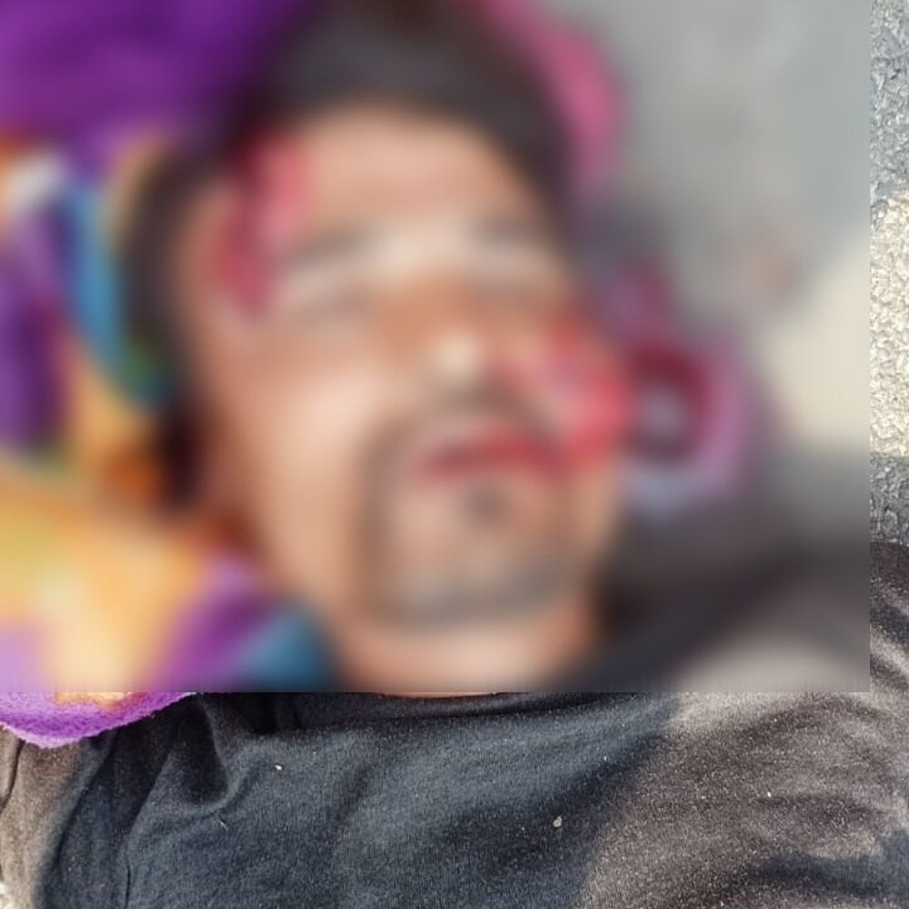 पीलीभीत में सड़क हादसे में बाइक सवार की मौत:पूरनपुर-बंडा मार्ग पर घुघंचाई शमशान घाट के पास हुई घटना, पुलिस मौके पर पहुंची