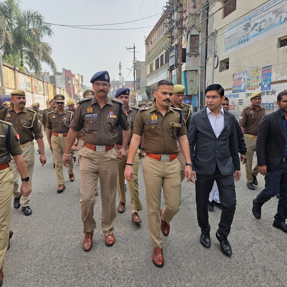 संभल में शादी से इनकार पर युवती को तेजाब पिलाया:चेहरा-मुंह अंदर से झुलसा, आरोपी पर केस दर्ज, दोनों अलग-अलग समुदाय के