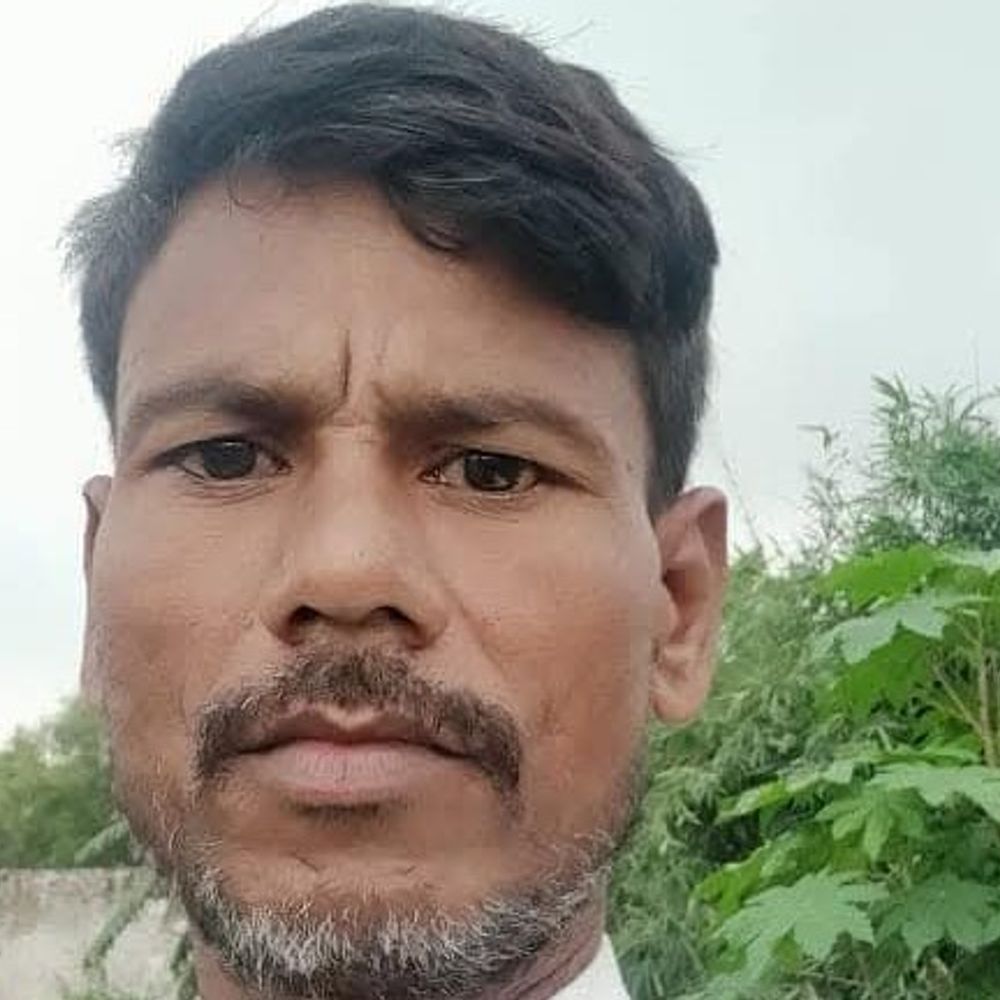 हाथरस में खाटूश्याम दर्शन से लौटे श्रद्धालु की मौत:सादाबाद के कुरसंडा गांव में हृदयाघात से निधन