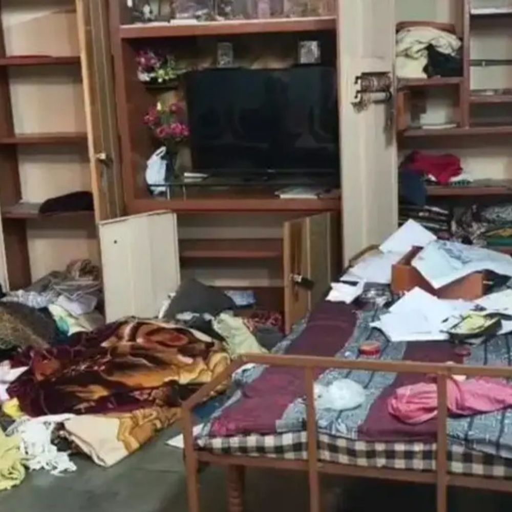 मेरठ में बंद मकान से लाखों का सामान चोरी:चोरों ने पंखे तक खोले, पुलिस खंगाल रही सीसीटीवी फुटेज