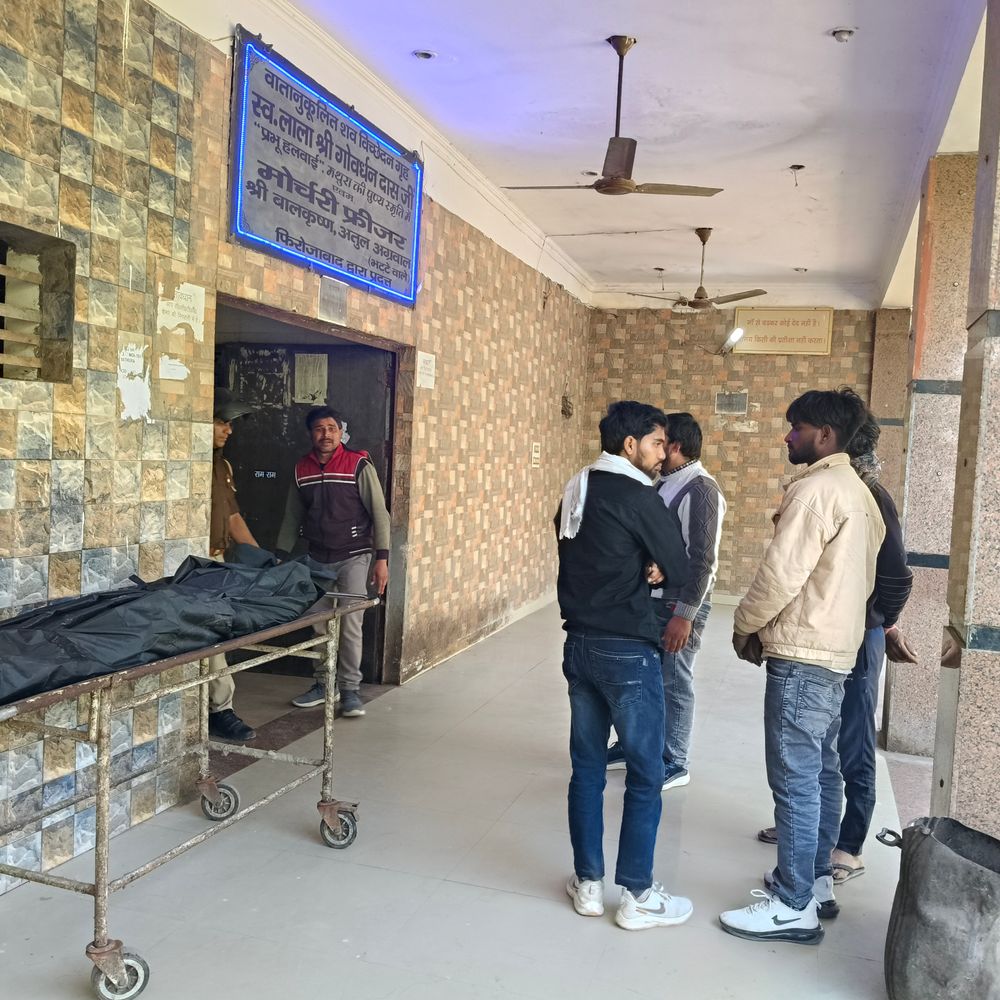 मथुरा में पुरानी रंजिश में किशोर की पीट-पीटकर हत्या:पुरानी रंजिश में लाठी-डंडों से हमला, गांव में तनाव; मुकदमा दर्ज