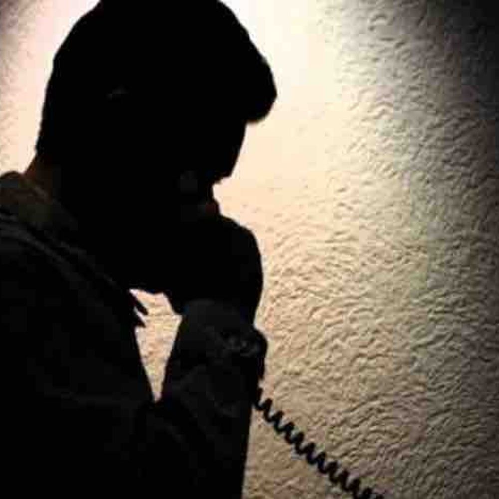 व्हाट्सएप मैसेज कर महिला को धमकी दी:दिल्ली के युवक ने कहा- तुम्हारा पति नामर्द, वो बच्चे पैदा नहीं कर सकता; कानपुर में FIR