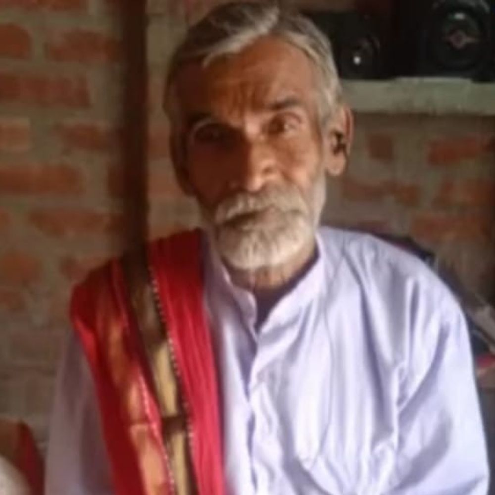 डाला लोडर की टक्कर से बाइक सवार की मौत:चित्रकूट में रामनगर नहर के पास हादसा, घायल ने अस्पताल में तोड़ा दम