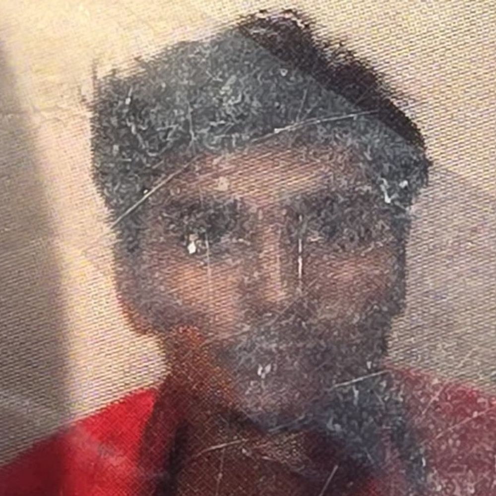 उरई जेल में बंद दुष्कर्म आरोपी ने लगाई फांसी:परिजनों ने कहा- आत्महत्या नहीं, हत्या; मजिस्ट्रियल जांच की मांग