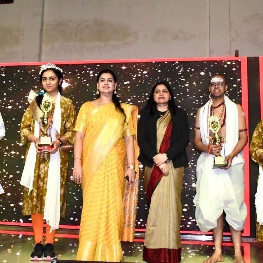 देवरिया मेडिकल कॉलेज में 'समुद्भव-2026' फ्रेशर्स कार्यक्रम संपन्न:एमबीबीएस बैच 2025-26 का स्वागत, शिव तांडव प्रस्तुति ने मन मोहा