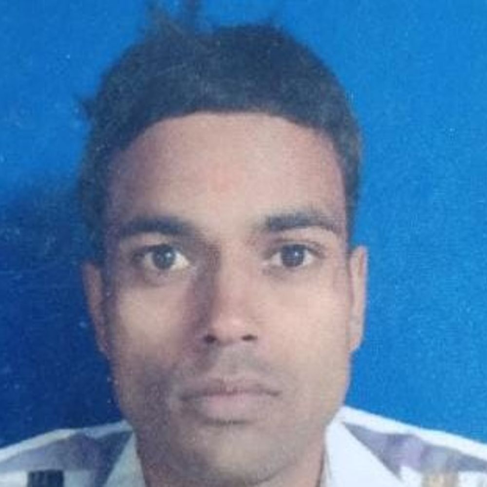 बदायूं में अज्ञात वाहन की टक्कर से युवक की मौत:महाशिवरात्रि पर जलाभिषेक को गंगाजल लेकर लौट रहा था