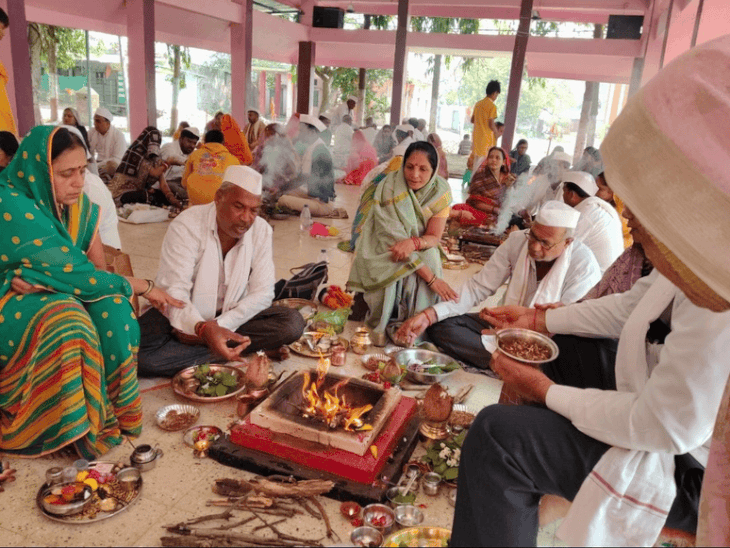बुरहानपुर के लालबाग में निकली भोले की बारात:  बोदरली में नवकुंडीय शिवगायत्री महायज्ञ; दूध, दही, घी से भोले का अभिषेक – Burhanpur (MP) News