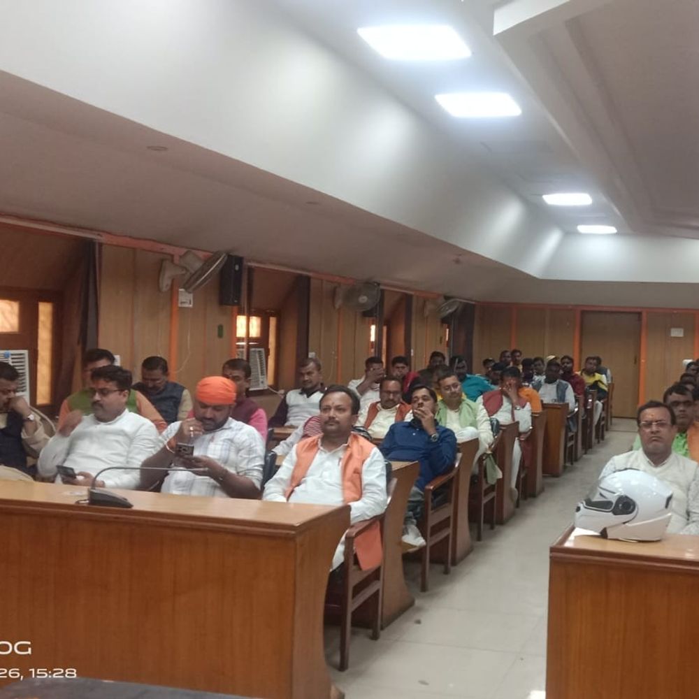 देवरिया में केंद्रीय बजट पर चौपाल आयोजित:विधायक शलभ मणि त्रिपाठी ने बजट को आत्मनिर्भर भारत का कदम बताया