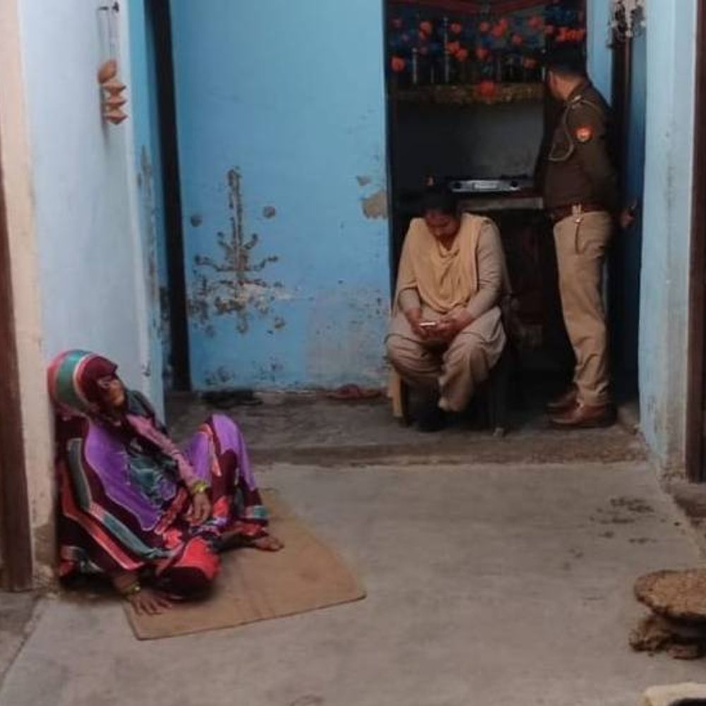 मथुरा में रंजिश में देवर ने की भाभी की हत्या:खुद का गला काटकर की जान देने की कोशिश, एसएसपी मौके पर