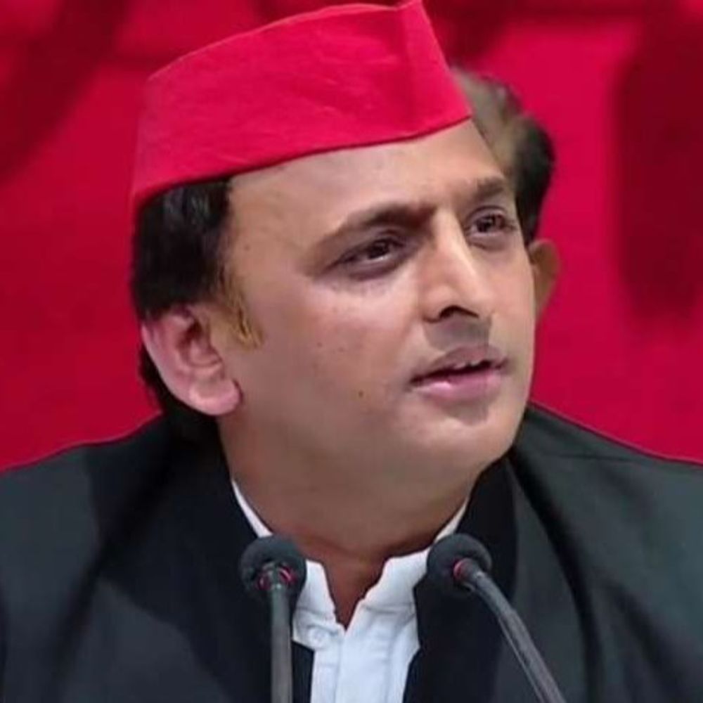 19 फरवरी को झांसी आएंगे पूर्व सीएम अखिलेश यादव:झांसी में पूर्व जिलाध्यक्ष महेश कश्यप के भतीजे और कन्हैया लाल यादव की बेटी की शादी में होंगे शामिल