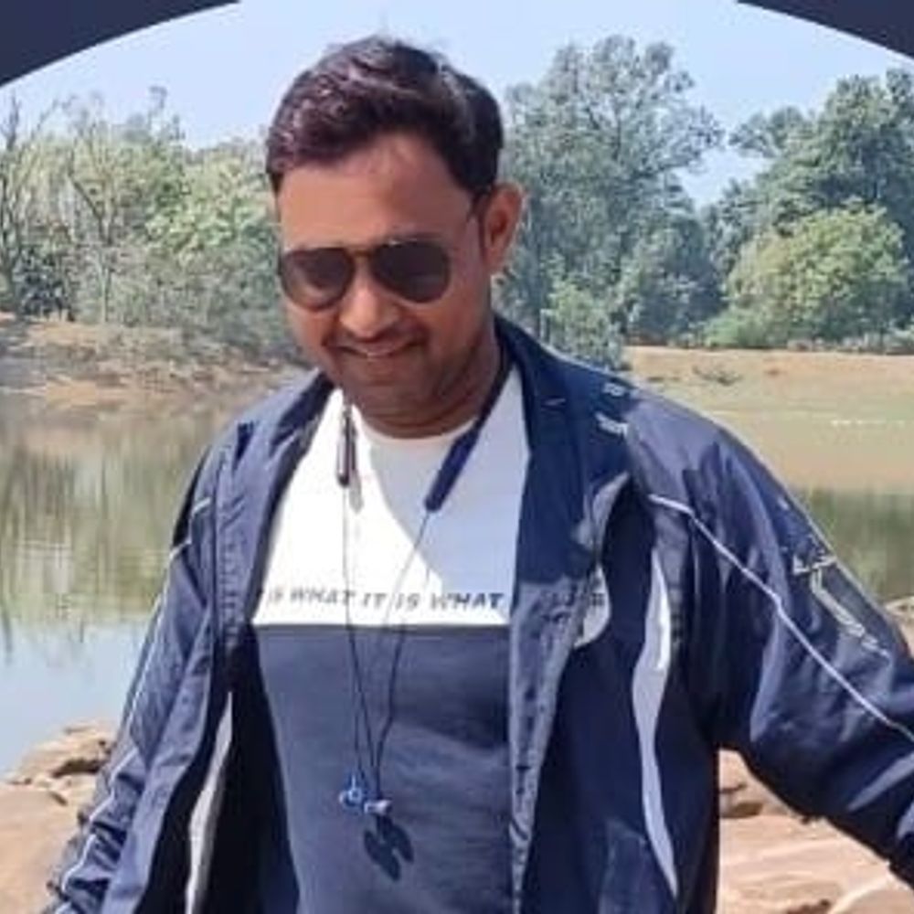 बिना छुट्‌टी लिए प्रयागराज गया था सिपाही सुनील कनौजिया:हत्या के आरोप में हो चुका गिरफ्तार, विभागीय जांच के भी आदेश