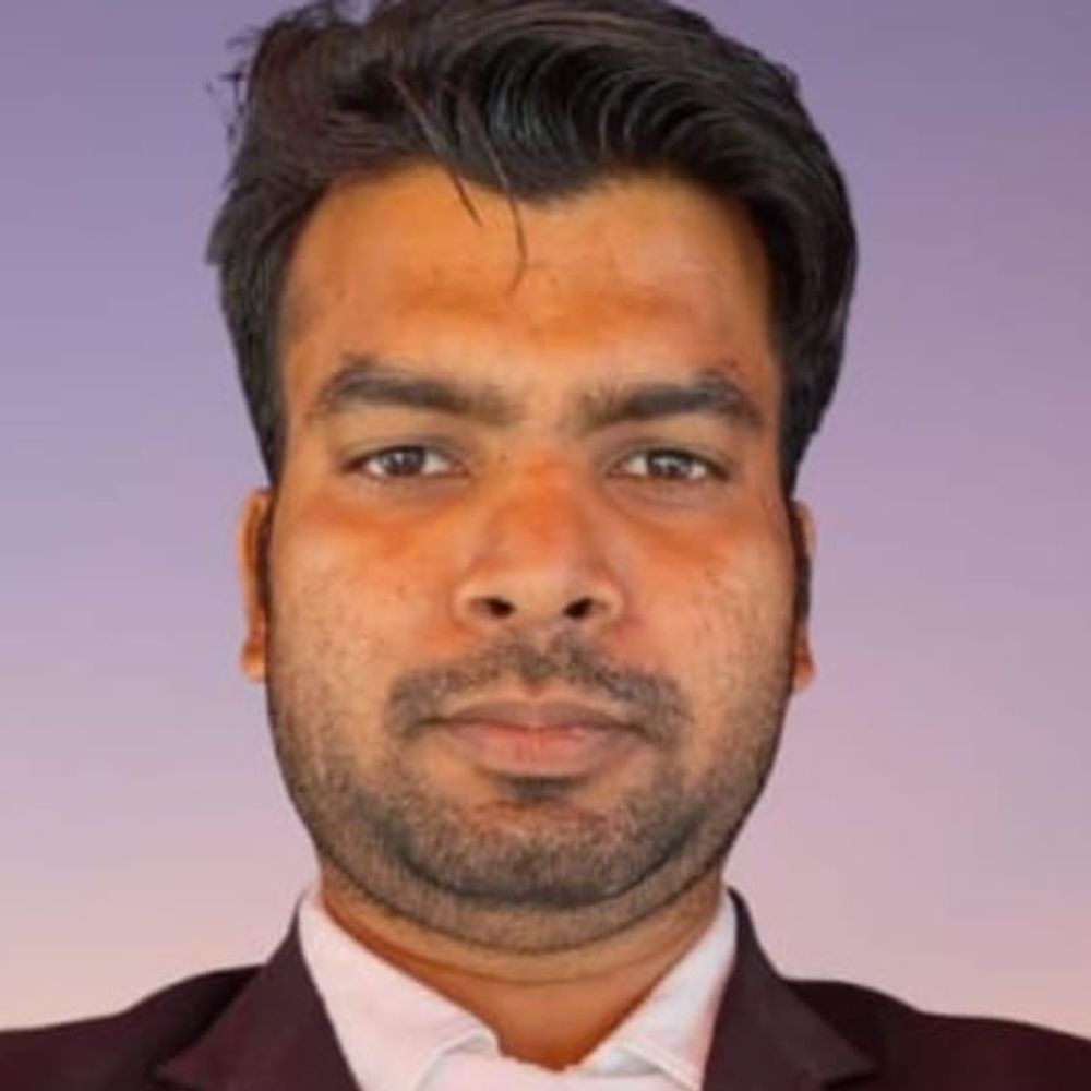 किशनगंज सिविल कोर्ट गेट पर NH-27 ट्रैफिक का खतरा:अधिवक्ता ने पटना HC से की हस्तक्षेप की मांग, जिला बार एसोसिएशन ने पहले भी शिकायत की थी