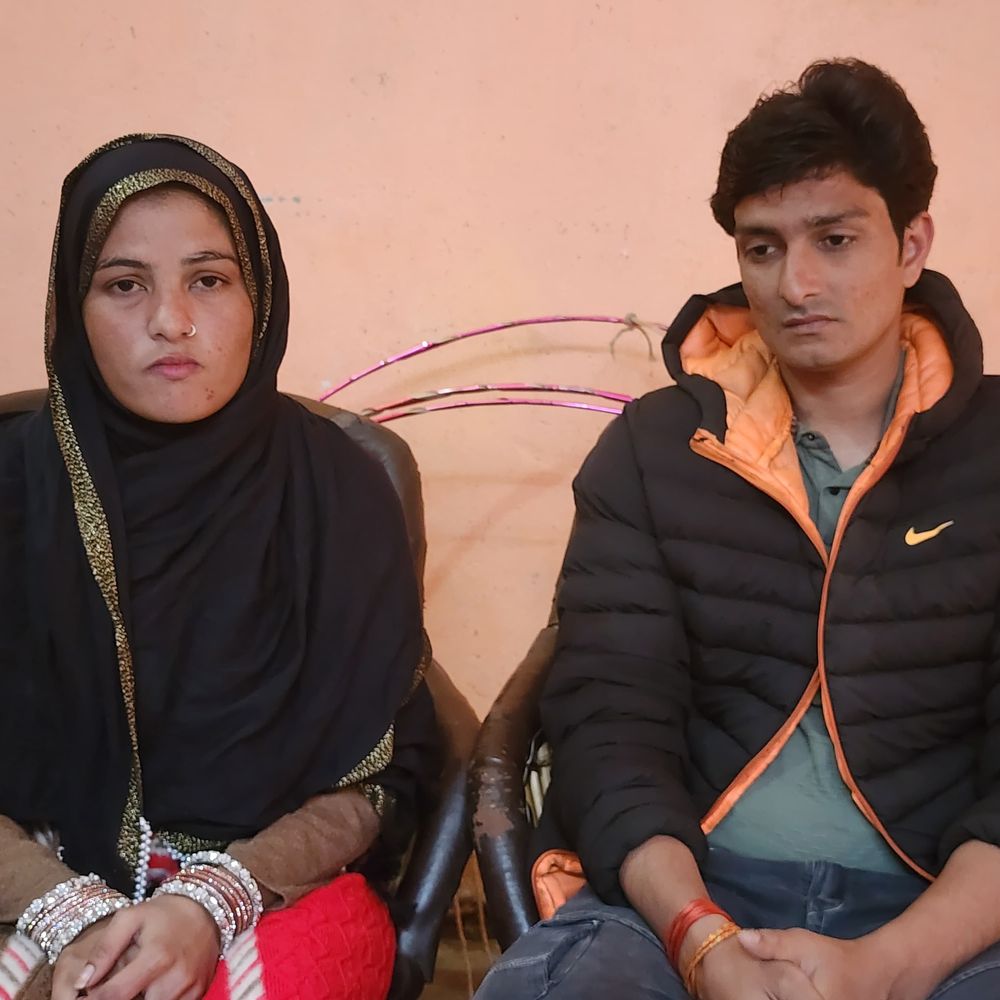 शिवभक्त तमन्ना को धमकी देने वालों को पति का जवाब:बोला- 22 साल घर में बुर्के में रखी गई, अब दिक्कत क्यों? सनातन में आजादी है