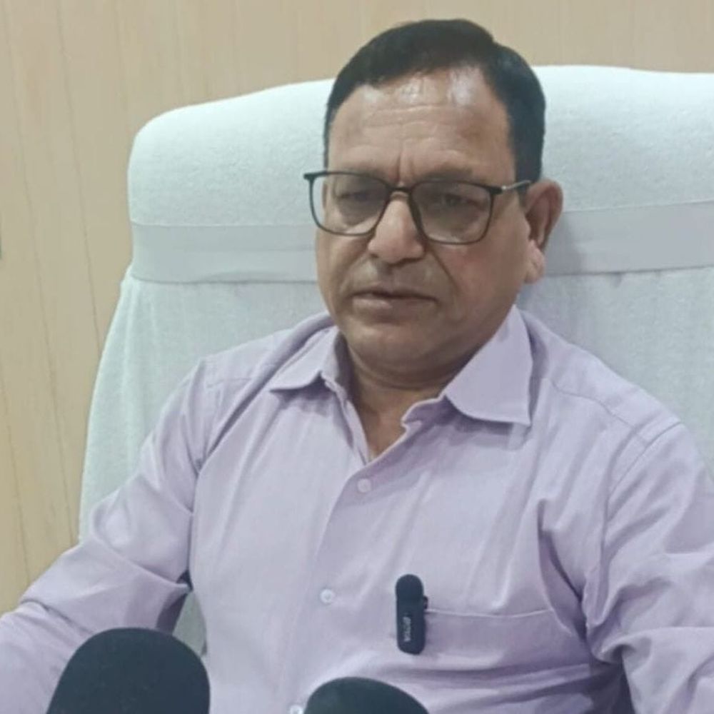 अम्बेडकरनगर CMO भ्रष्टाचार मामले में दोषी:विधान परिषद में उठा मुद्दा, एमएलसी ने कार्रवाई की मांग की