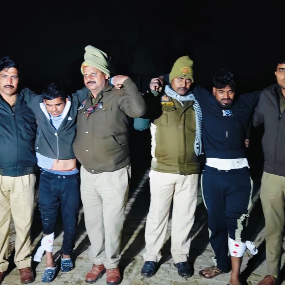 पुलिस ने दो डकैतों को मारी गोली, चार गिरफ्तार:बरेली में धौराटांडा डकैती कांड का खुलासा, मुठभेड़ में दरोगा-सिपाही भी घायल, कैश-हथियार बरामद