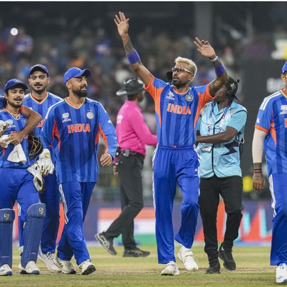 IND-PAK मैच के बाद सचिन ने टीम-ईशान की तारीफ की:लिखा-किशन की दमदार, अमित शाह ने कहा- नतीजा हमेशा एक जैसा