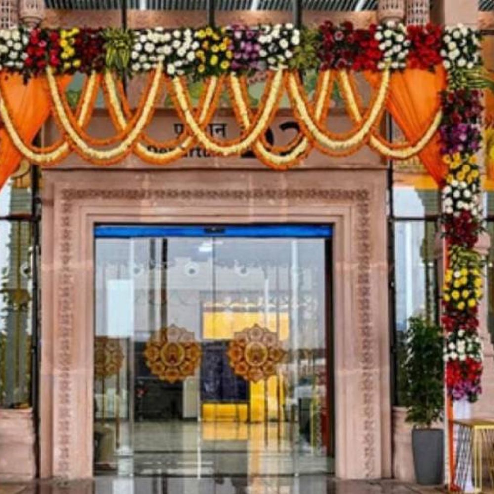 बेंगलूरु- पुणे के लिए अयोध्या स सीधी विमान सेवा जल्द:अकासा और इंडिगो एयर लाइंस को DGCA से अप्रूवल मिला