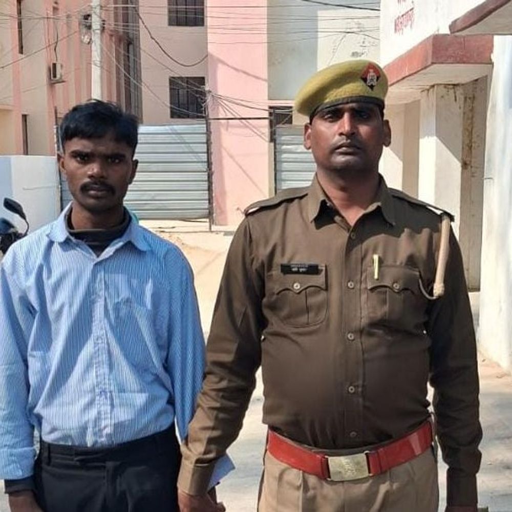 आजमगढ़ में नाबालिग का रेपिस्ट गिरफ्तार:अपहरण कर दुष्कर्म किया था, पुलिस की जांच में गाजीपुर के रहने वाले आरोपी का नाम आया