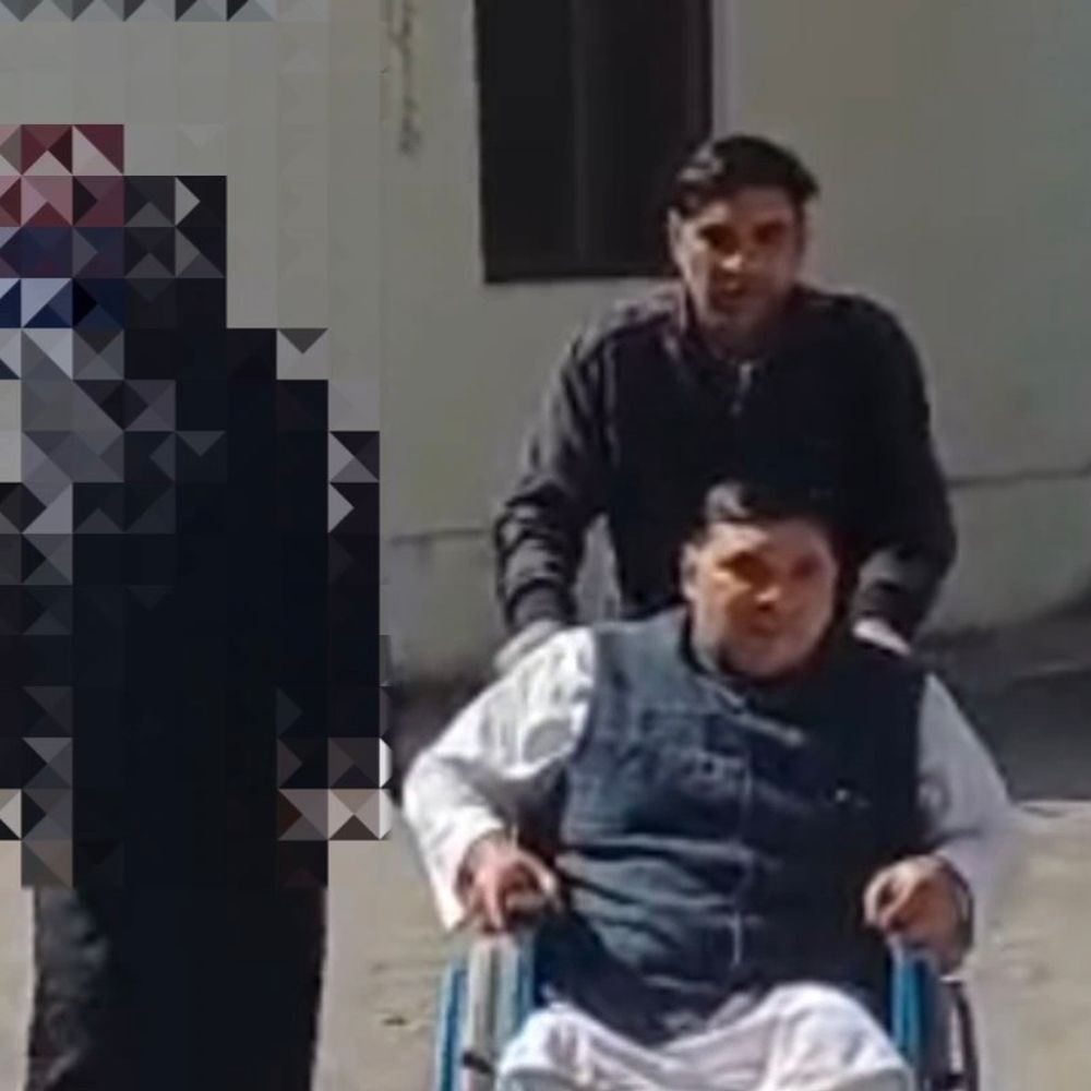 बिजनौर में नाबालिग से छेड़छाड़ मामले में नहीं हुई कार्रवाई:दिव्यांग संगठन के अध्यक्ष ने एसपी से मिलकर आरोपी की गिरफ्तारी की मांग की