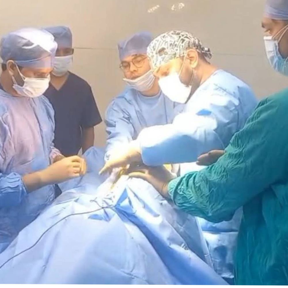 हरदोई मेडिकल कॉलेज में पहली सफल नी-रिप्लेसमेंट सर्जरी:आयुष्मान योजना के तहत 68 वर्षीय बुजुर्ग को मिला नया जीवन