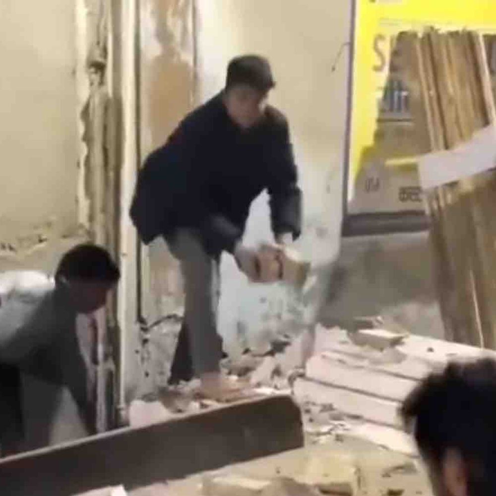 गाजियाबाद में मजार तोड़ी, मलबा फेका:बिहारी नगर में दो महीना पुरानी घटना का VIDEO सामने आया, एक अरेसस्ट