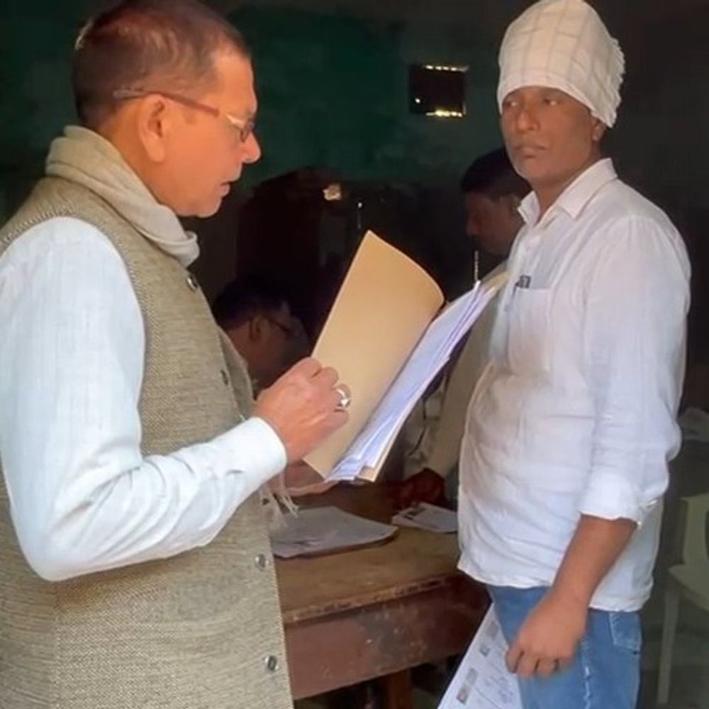 गाजीपुर में कल से यूपी बोर्ड परीक्षाएं शुरू:196 केंद्रों पर 1.37 लाख परीक्षार्थी देंगे परीक्षा, तैयारियां पूरी