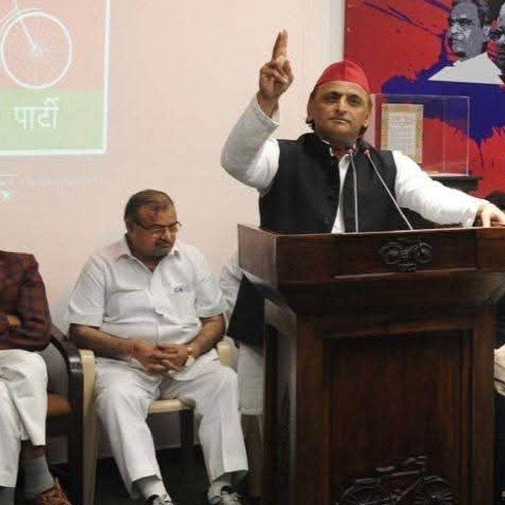 पूर्व विधायक फेरन लाल अहिरवार सपा में शामिल:अखिलेश यादव को बताया सरल नेता, सामाजिक न्याय की लड़ाई का किया जिक्र