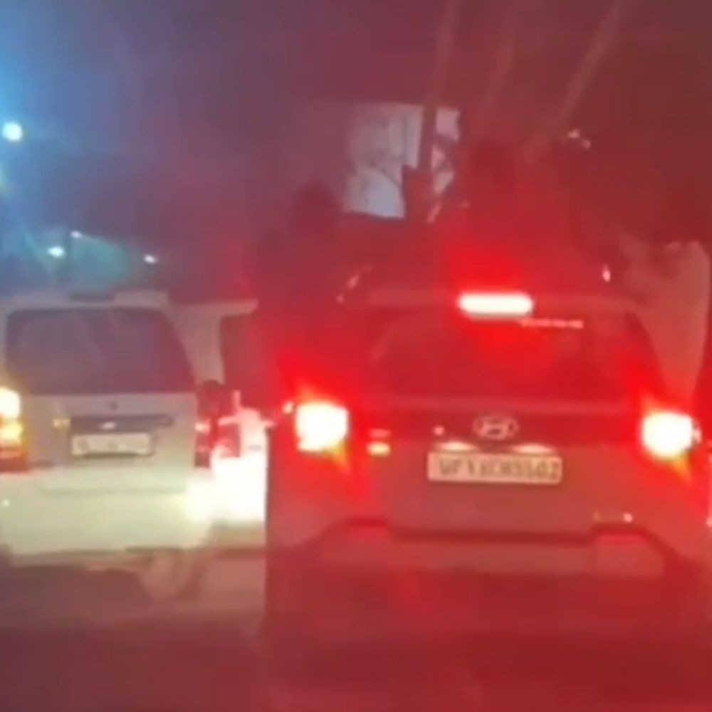 बुलंदशहर में स्टंटबाजी के वीडियो:पुलिस पर मूकदर्शक बने रहने का आरोप, बढ़ रहे हुड़दंग के मामले