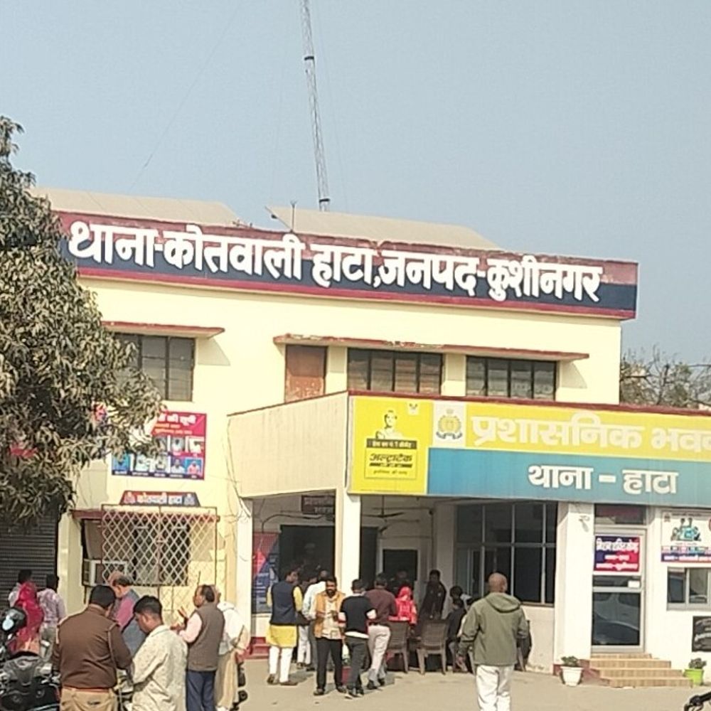 कुशीनगर में प्रेमी-संग भागने के बाद मां को भूली बेटी:कोतवाली में तीन महीने बाद वापस लौटी, बोली- मैं आपको नही पहचानती हूं