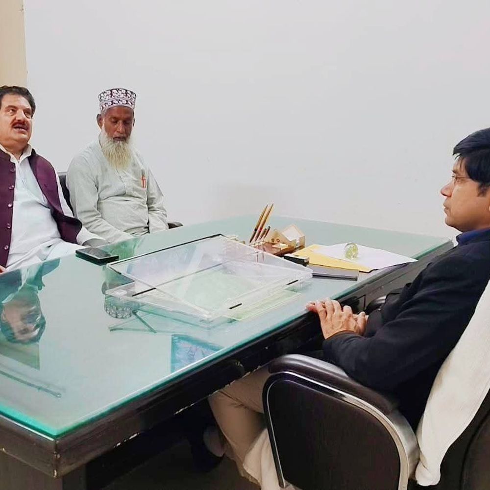 रमजान-होली पर लाउडस्पीकर लगाने की मांग:संभल में सपा के पूर्व जिलाध्यक्ष ने डीएम-एसपी को ज्ञापन सौंपा