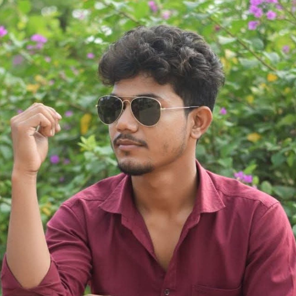 हाईटेंशन की चपेट में आने से नीचे गिरा युवक:कानपुर देहात में युवक की मौत, नवंबर में होनी थी शादी