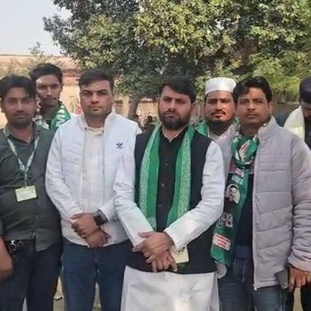 अमरोहा में रमजान से पहले व्यवस्थाएं सुधारने की मांग:साफ-सफाई, पानी-बिजली और सुरक्षा दुरुस्त करने को ज्ञापन