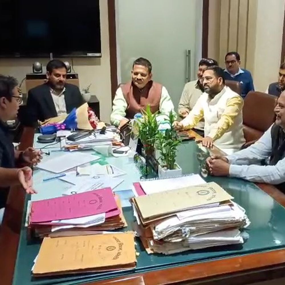 बरेली में किराया बढ़ोतरी पर सियासत तेज:छोटे दुकानदारों की आजीविका पर संकट, समीक्षा के संकेत