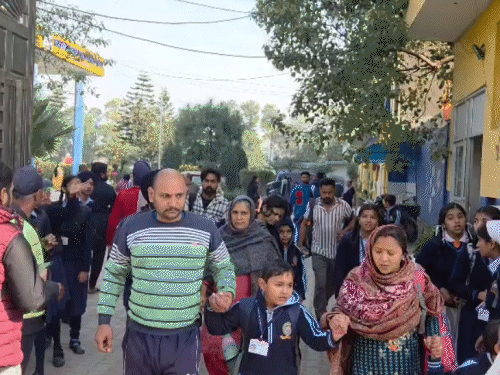 मोहाली के स्कूल को बम से उड़ाने की धमकी:  ईमेल से मिली सूचना, बच्चें और कर्मचारी सुरक्षित बाहर निकले, हालात काबू – Mohali News