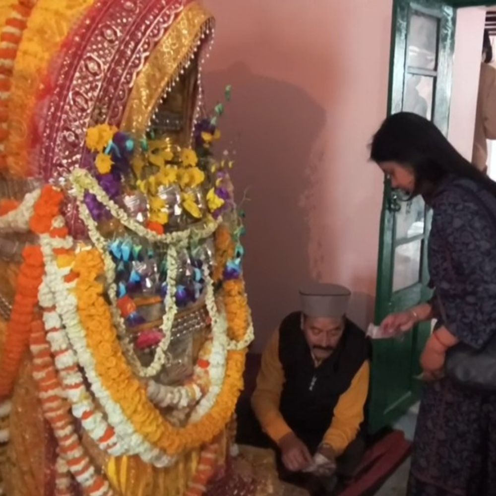 मंडी शिवरात्रि महोत्सव: घूंघट में ही रहेंगी 6 नरोल देवियां:  रानियों की सखियों वाली सदियों पुरानी परंपरा आज भी अटूट – Mandi (Himachal Pradesh) News