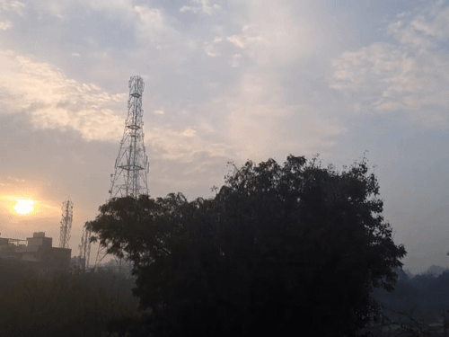 हरियाणा में आज बारिश के आसार:  राजस्थान से सटे 8 जिलों में अलर्ट, गरज और चमक के साथ तेज हवाएं चलेगी – Hisar News