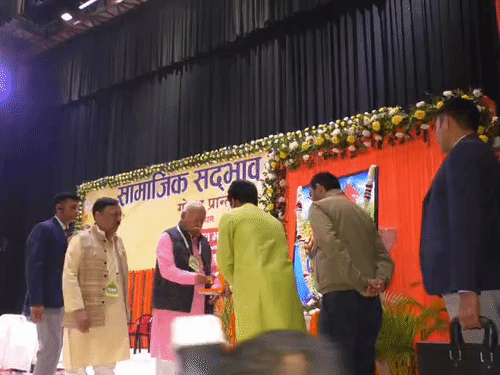 घर में अपनी मातृभाषा में बोलें:  गोरखपुर में संघ प्रमुख ने कहा-घर में संस्कार नहीं होंगे तो मतांतरण होगा – Gorakhpur News